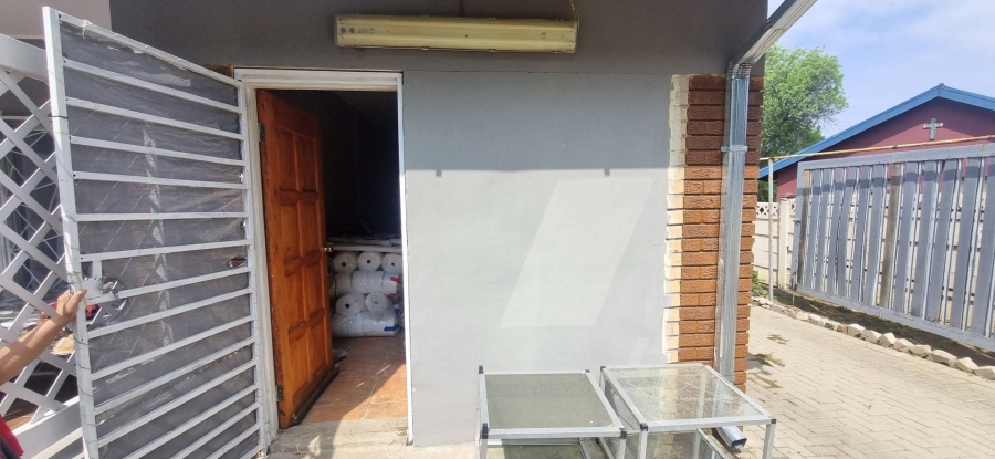 5 Bedroom Property for Sale in Panorama Free State